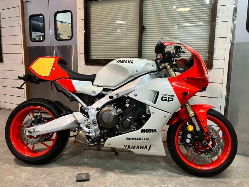 Yamaha XSR900 GP 2024