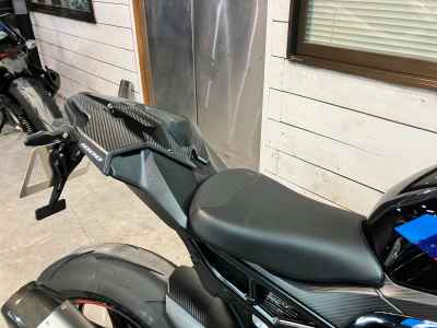 BMW M1000RR 2025