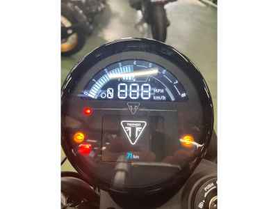 Triumph Speed Twin 900 2025