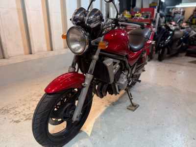 Kawasaki Balius ZR250