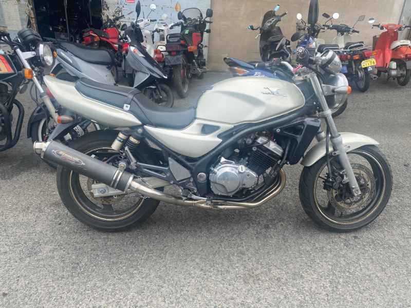 Kawasaki Balius ZR250