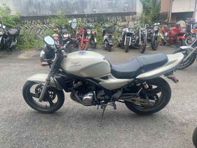 Kawasaki Balius ZR250
