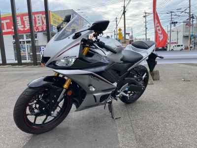 Yamaha YZF-R25