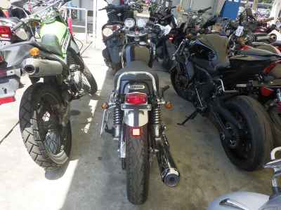Yamaha SR400 2020