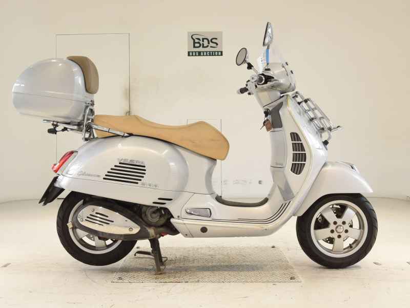 Vespa GTS 300 2015