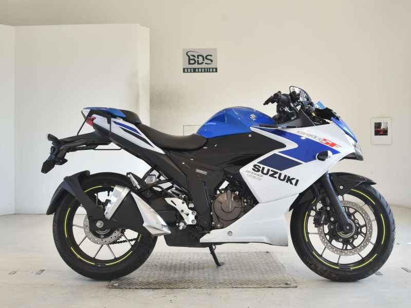 Suzuki Gixxer 250SF
