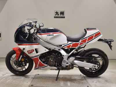Yamaha XSR900 GP 2024