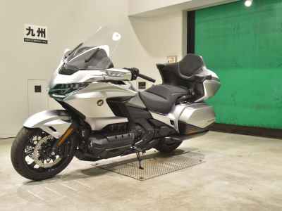 Honda GL1800 Gold Wing Tour DCT 2025