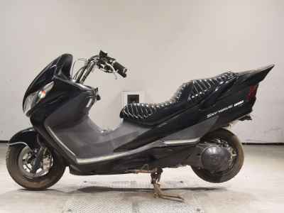 Suzuki Skywave 250S