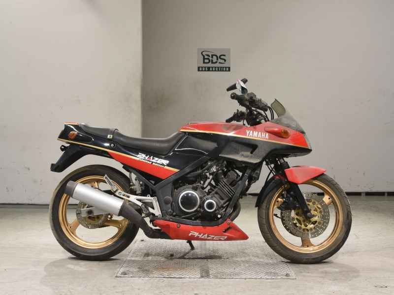 Yamaha FZ250 Fazer