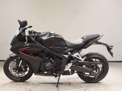 Honda CBR650R 2025