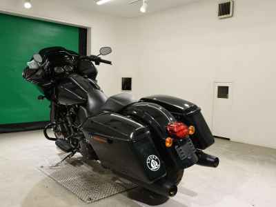 Harley-Davidson Road Glide FLTRXST1920 2023