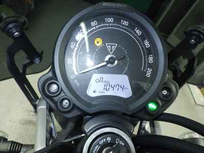 Triumph Street Scrambler 2023