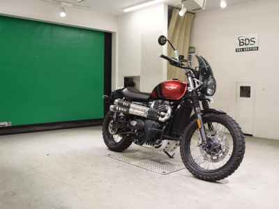 Triumph Street Scrambler 2023