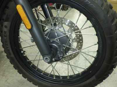 Triumph Street Scrambler 2023