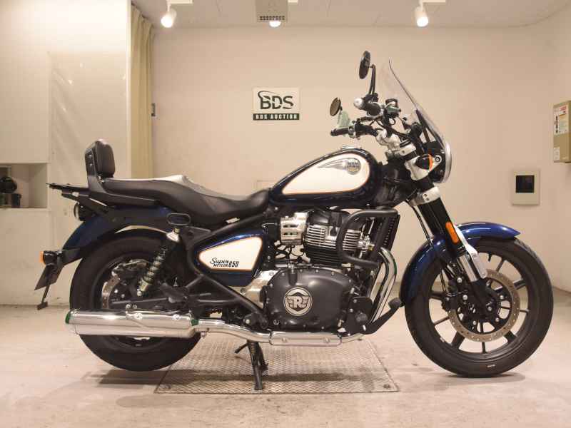 Royal Enfield Super Meteor 650 2024