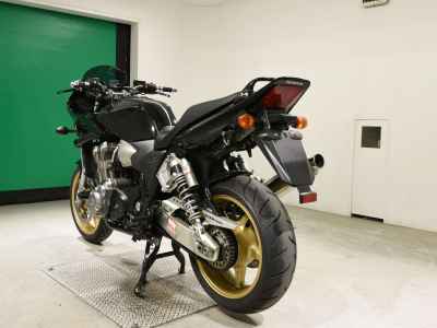 Honda CB1300 Super Boldor 2006