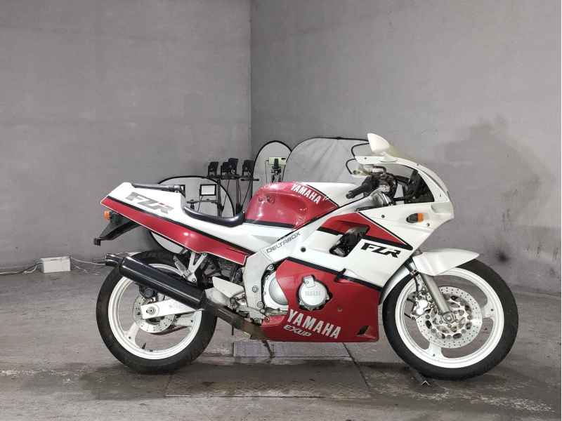 Yamaha FZR250R