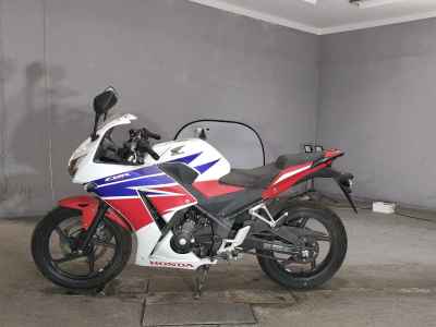 Honda CBR250R 2015