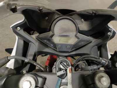 Honda CBR250R 2015