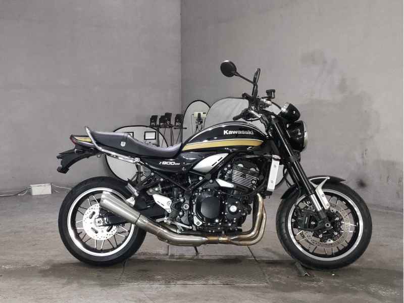 Kawasaki Z900RS 2022