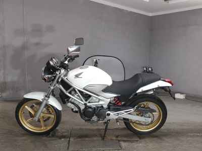 Honda VTR250 2011