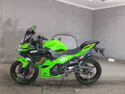 Kawasaki Ninja 400 2024