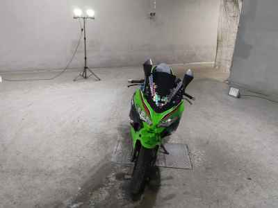 Kawasaki Ninja 400 2024