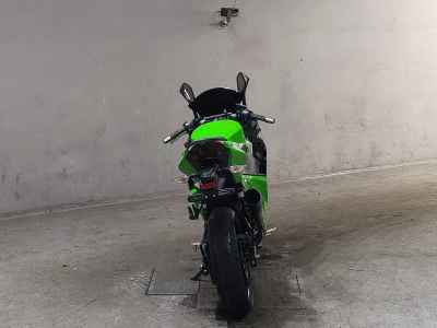 Kawasaki Ninja 400 2024