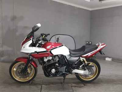 Honda CB400 Super Boldor 2006