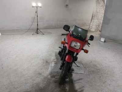 Kawasaki GPZ750F