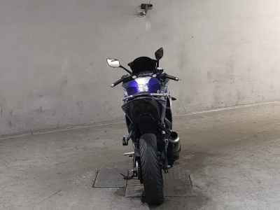 Yamaha YZF-R3 2016