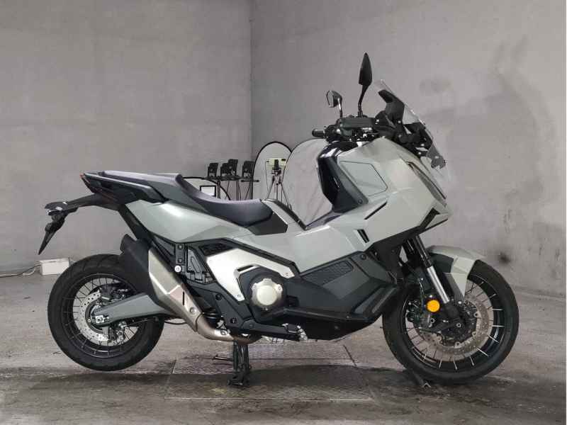 Honda X-Adv 750 2026