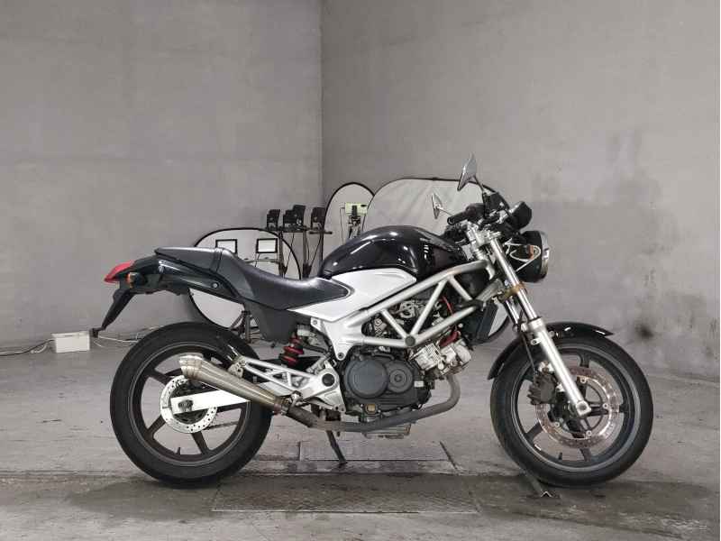 Honda VTR250 2009