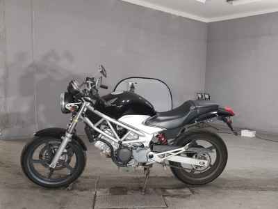 Honda VTR250 2009