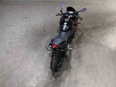 Suzuki GSX-S1000F 2017
