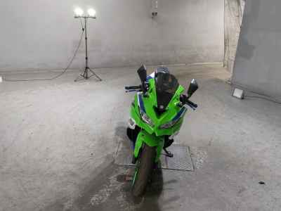 Kawasaki Ninja ZX-4RR 2024