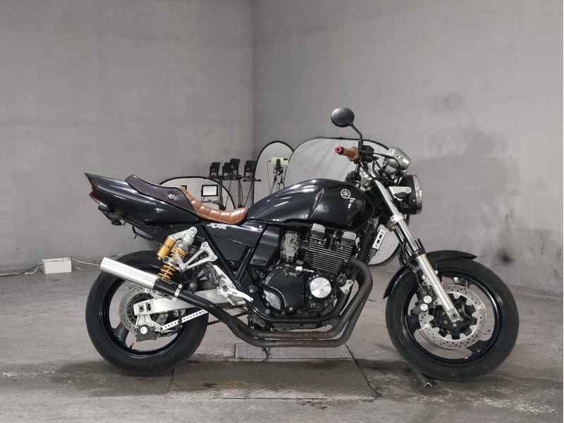 Yamaha XJR400 2008