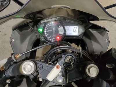 Yamaha YZF-R25