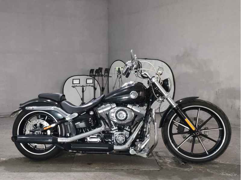 Harley-Davidson Breakout FXSB1580 2013