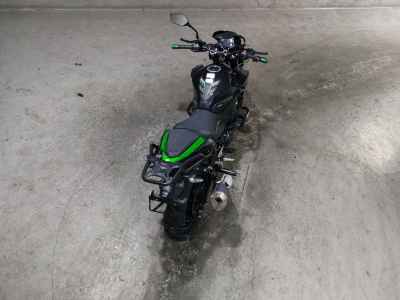 Kawasaki Z400 2022
