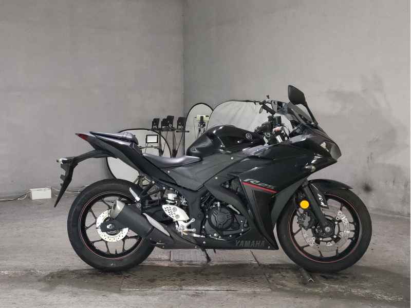 Yamaha YZF-R25