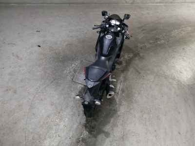 Yamaha YZF-R25