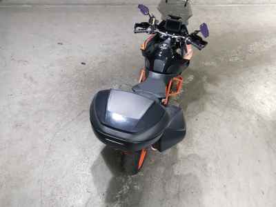 KTM 1290 Super Duke GT 2021