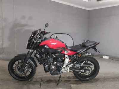 Yamaha MT-07 2015