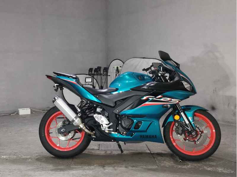 Yamaha YZF-R25