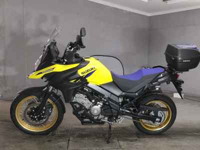 Suzuki V-Strom 650 XT 2024
