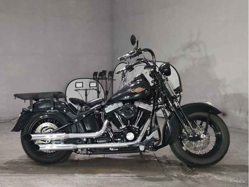 Harley-Davidson Cross Bones FLSTSB1580 2011