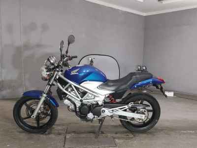 Honda VTR250 2011