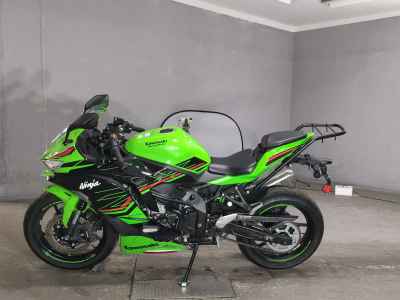 Kawasaki Ninja ZX-4RR 2023